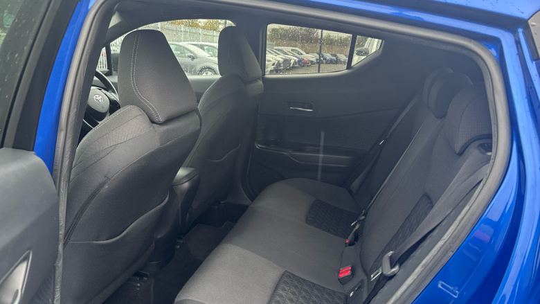 Toyota C-HR 1.8 Hybrid Design 5dr CVT Hybrid Hatchback